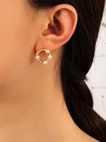 Faux Pearl Decor Stud Earrings